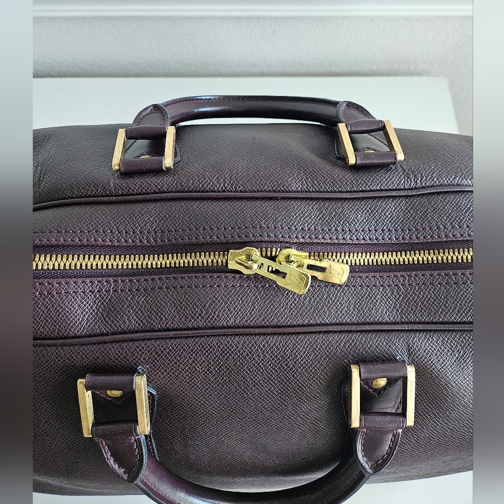 Louis Vuitton Burgundy Kendall GM Keepall Travel Bag - Picture 8 of 10
